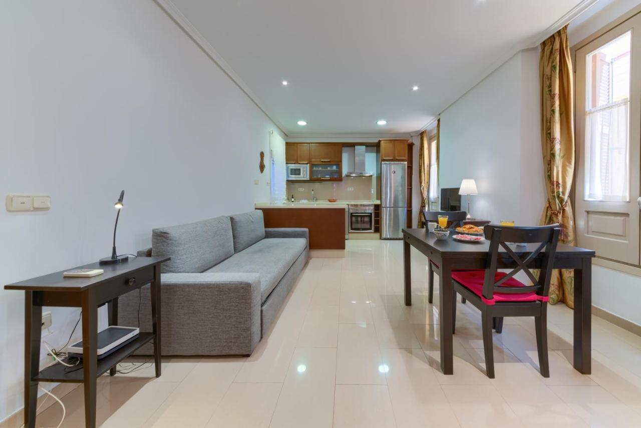Holidays2Malaga Lazcano High Wifi & French Balcony Exteriör bild