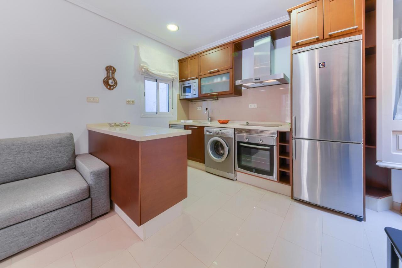 Holidays2Malaga Lazcano High Wifi & French Balcony Exteriör bild