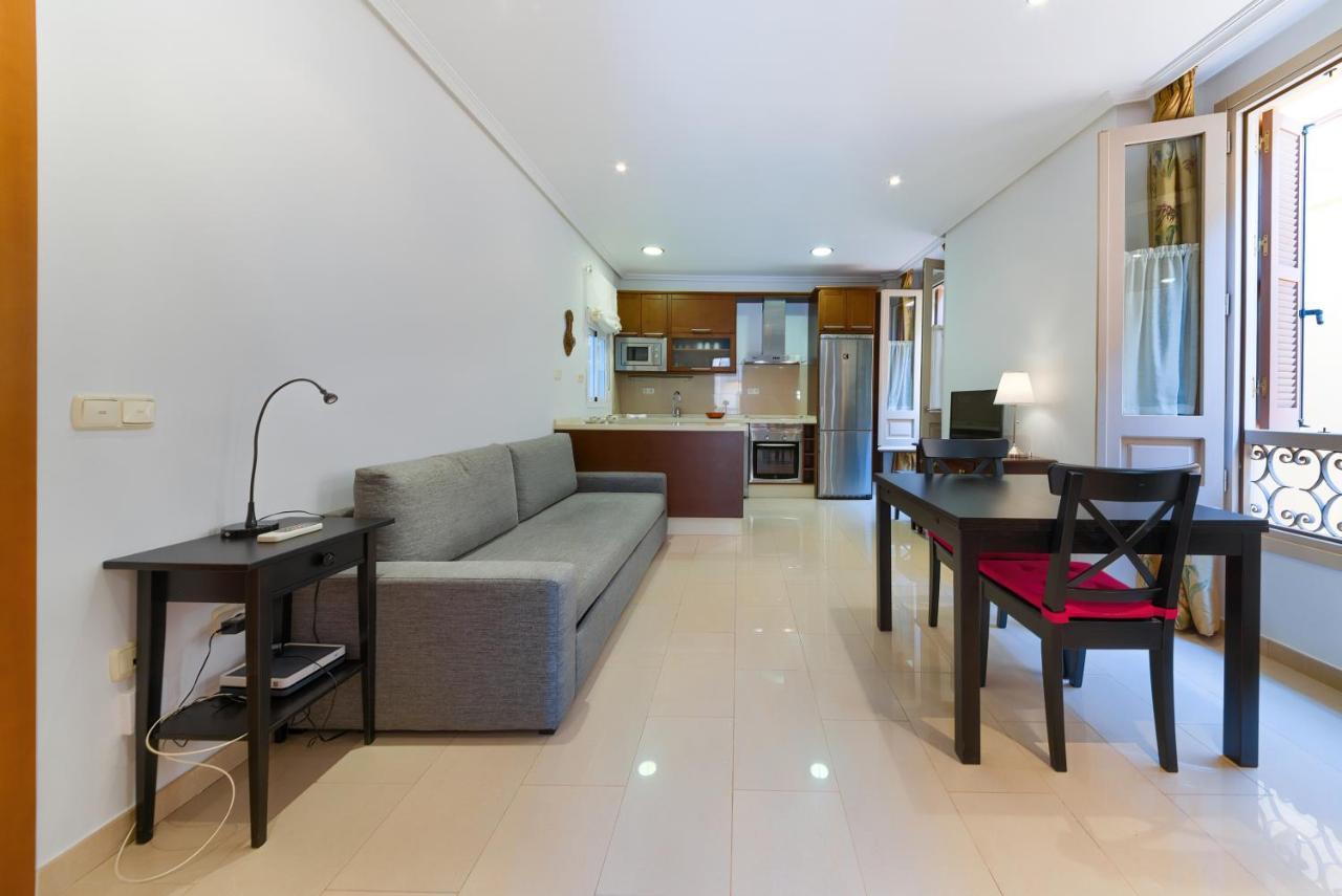 Holidays2Malaga Lazcano High Wifi & French Balcony Exteriör bild
