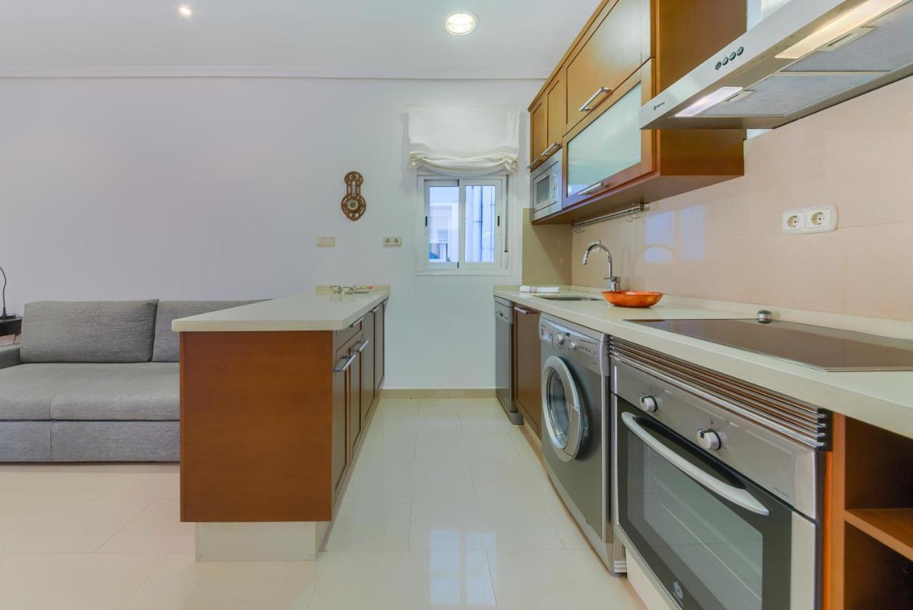 Holidays2Malaga Lazcano High Wifi & French Balcony Exteriör bild