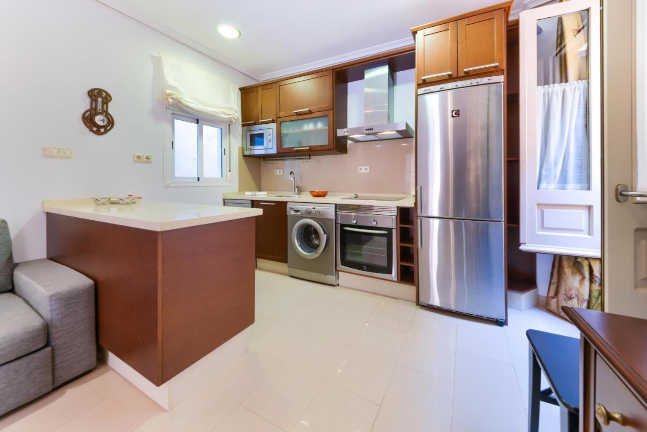 Holidays2Malaga Lazcano High Wifi & French Balcony Exteriör bild